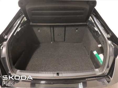 2024 Skoda Octavia OCTAVIA AMB 2.0TDI 115HP €27,950 thumbnail