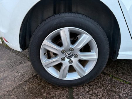 2014 Volkswagen Polo 1.2i TSI Petrol Automatic Comfortline €11,500 thumbnail