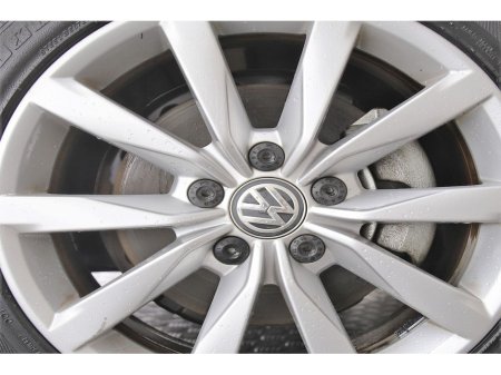 2019 Volkswagen Golf 1.2 TSI DSG MK7.5 COMFORTLINE *DIG DASH*REVERSE CAM*CARPLAY*ANDROID AUTO* €19,890 thumbnail