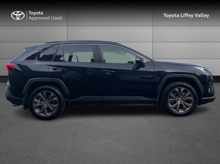 2025 Toyota Rav4 - thumbnail 3