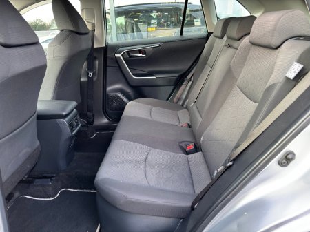 2020 Toyota Rav4 - thumbnail 9