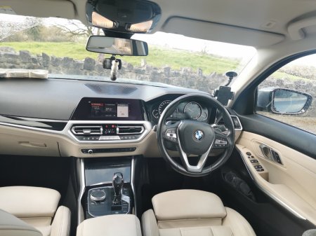 2019 BMW 3 Series - thumbnail 12