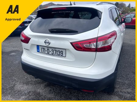 2017 Nissan Qashqai - thumbnail 19