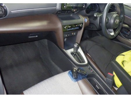 2020 Toyota Yaris Cross - thumbnail 11