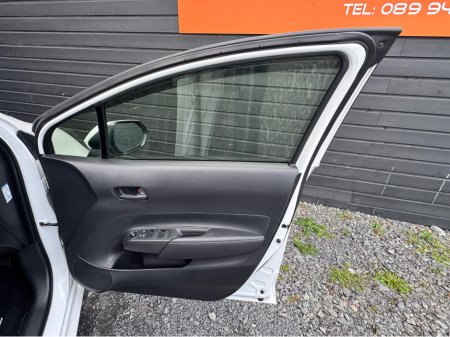 2021 Toyota Aqua - thumbnail 17