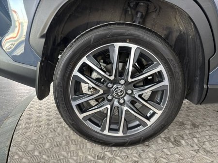 2025 Toyota Corolla Cross - thumbnail 12