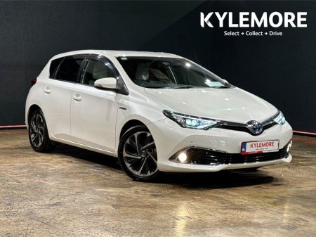 2017 Toyota Auris HYBRID G PACKAGE - WHITE & BLACK LEATHER SEATS - CRUISE CONTROL - 17'' FACTORY ALLOYS