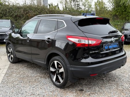 2017 Nissan Qashqai - thumbnail 5