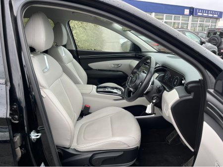 2023 Hyundai Tucson EXECUTIVE 1.6 PETROL PLUG IN HYBRID //LOW MILES//FULL LEATHER HEATED SEATS//REVERSE CAMERA// €33,950 thumbnail