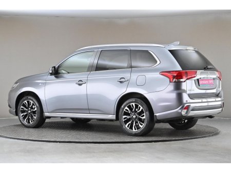 2018 Mitsubishi Outlander - thumbnail 6