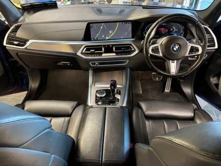 2020 BMW X5 xDrive45e M Sport €49,950 thumbnail