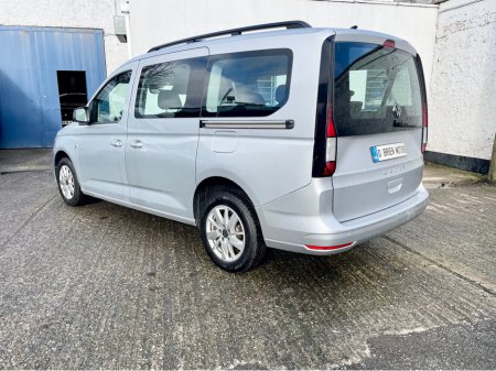 2023 Volkswagen Caddy Maxi Life LIFE 2.0TDI 122BHP A7F 5DR DSG AUTO 7 SEAT €36,950 thumbnail