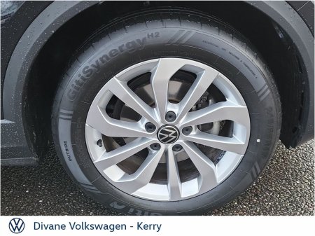 2023 Volkswagen T-Roc - thumbnail 9