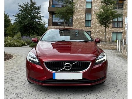 2017 Volvo V40 2.0 D2 MOMENTUM NAV + 120B 120BHP 5DR 40 SERIES €9,950
