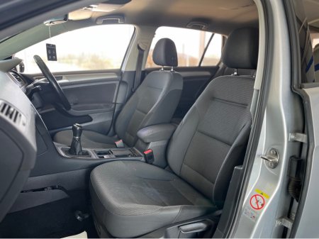 2014 Volkswagen Golf - thumbnail 10