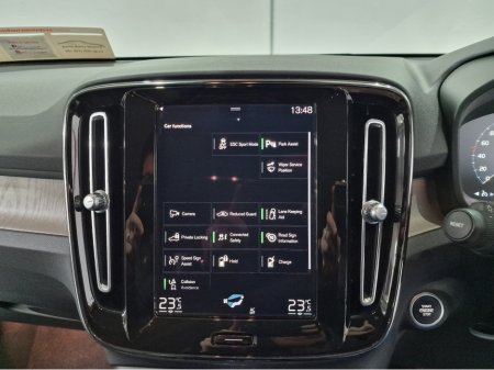 2021 Volvo XC40 - thumbnail 20