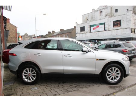 2017 Jaguar F-Pace 2.0 D PRESTIGE AWD AUTOMATIC €15,450