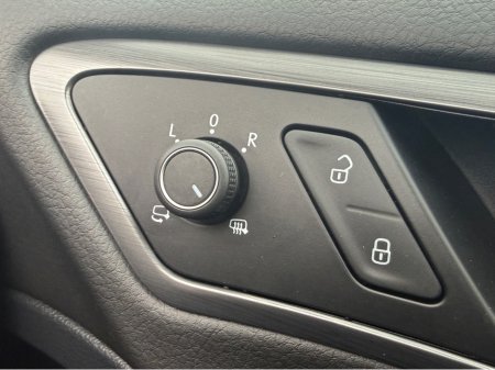 2018 Volkswagen Golf - thumbnail 19