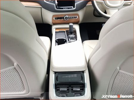 2021 Volvo XC90 - thumbnail 24
