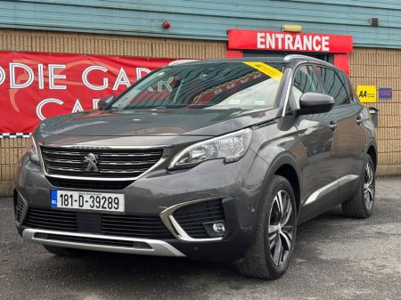 2018 Peugeot 5008 - view 2