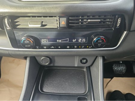 2024 Nissan Qashqai EPOWER SV MY2.75 4DR AUTO €32,950 thumbnail