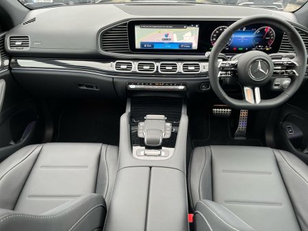 2026 Mercedes-Benz GLE Class - thumbnail 2
