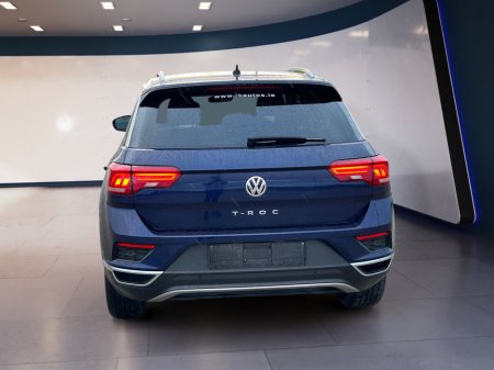 2019 Volkswagen T-Roc DESIGN 1.0 TSI MANUAL 6SPEED FWD 115HP 5DR €18,500 thumbnail