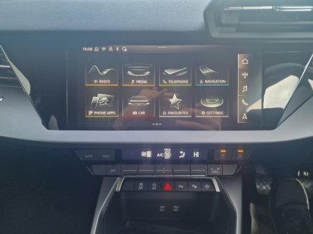 2025 Audi A3 SB 30 TDI 115HP SE*QUALITY ASSURED USED CARS*SIMI APPROVED*GREAT RATE FINANCE AVAILABLE*WELCOME TO DAVID QUIGLEY AUTOS* €34,950 thumbnail