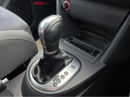 2013 Volkswagen Touran 1.4 TSI HIGHLINE EDITION 7 SEATER ALLOYS SIMI DEALER - SPECIALISING IN IMPORTS OF GERMAN AUTOMATIC HI SPEC CARS thumbnail