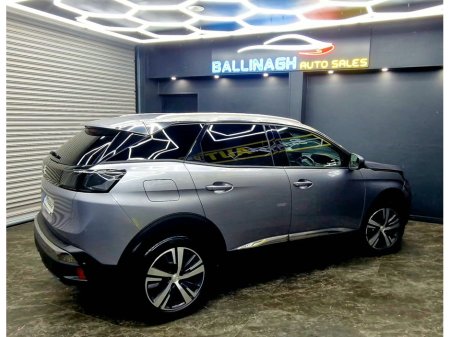 2021 Peugeot 3008 - thumbnail 15