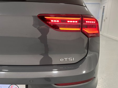 2021 Volkswagen Golf - thumbnail 15