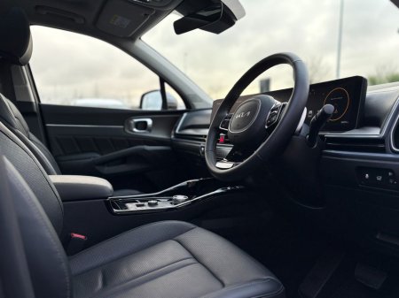 2024 Kia Sorento 2.2 Diesel ( 7 seats ) €54,995 thumbnail