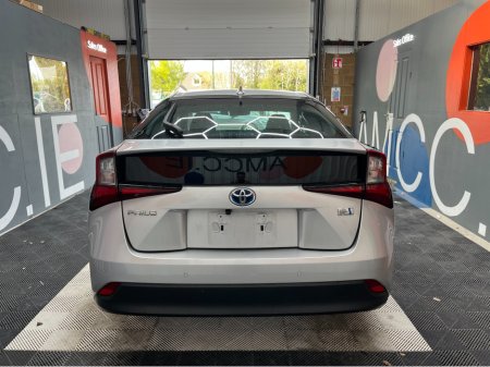 2022 Toyota Prius - photo 3