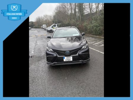 2023 Toyota Camry 2.5 6AA-AXVH70 HEV 4DR A €41,999 thumbnail