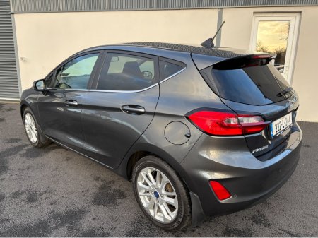 2022 Ford Fiesta - thumbnail 3