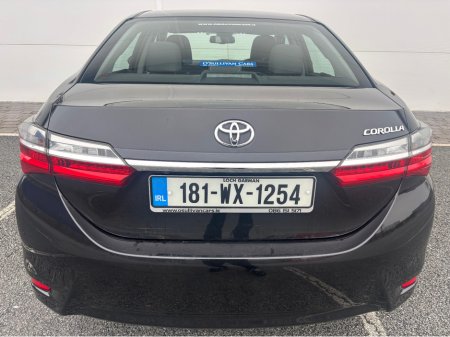 2018 Toyota Corolla - thumbnail 15