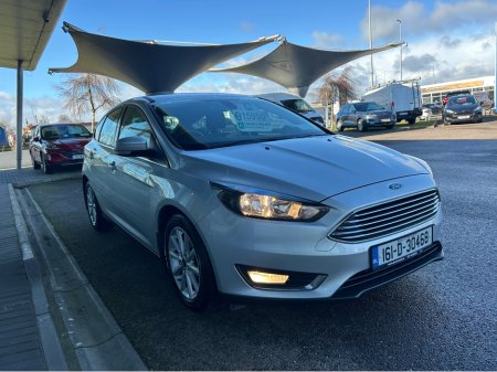 2016 Ford Focus TITANIUM 1.0 ECOBOOST 12 125PS 4DR €15,950 thumbnail