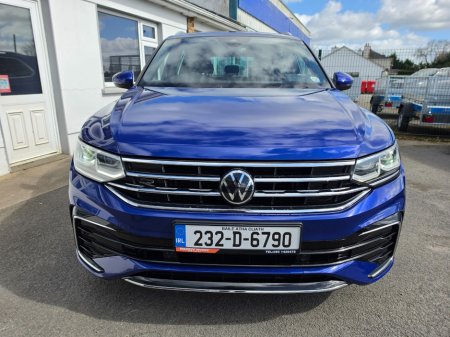 2023 Volkswagen Tiguan - thumbnail 4