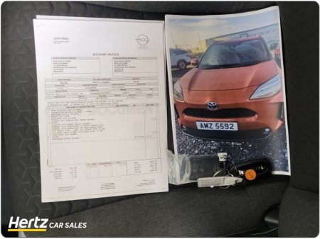 2023 Toyota Yaris Cross DESIGN HEV 1.5 Petrol Automatic €25,895 thumbnail