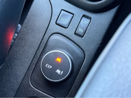 2017 Renault Captur - thumbnail 17