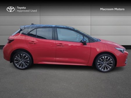2024 Toyota Corolla LUNA SPORT HB 4DR AUTO €31,000 thumbnail