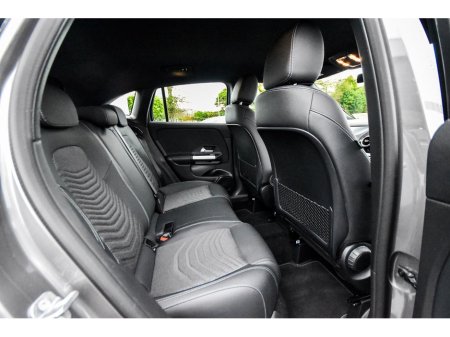 2025 Mercedes-Benz GLA Class 200d Sport Executive Auto €54,850 thumbnail