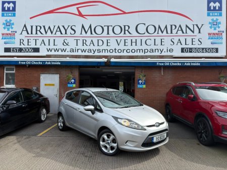 2011 Ford Fiesta - thumbnail 1