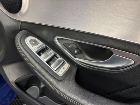 2016 Mercedes-Benz C Class - thumbnail 9
