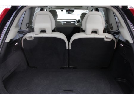 2019 Volvo XC90 - thumbnail 22