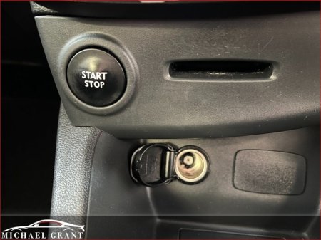 2016 Renault Clio 1.2 PETROL 16V 75 DYNAMIQUE NAV ONLY 71KM IRISH CAR €11,950 thumbnail