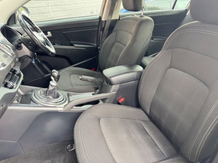 2013 Kia Sportage - thumbnail 13