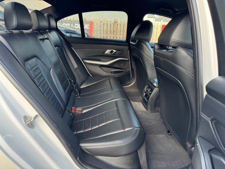 2020 BMW 3 Series  €23,950 thumbnail