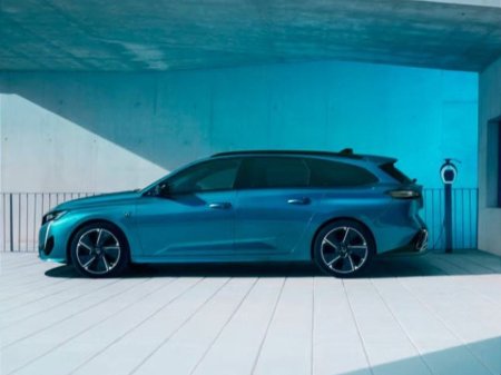 2026 Peugeot 308 Allure Hybrid 145bhp *ORDER YOUR 261 TODAY* €37,945