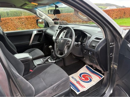 2020 Toyota Landcruiser SWB GX COMMERCIAL 2DR thumbnail